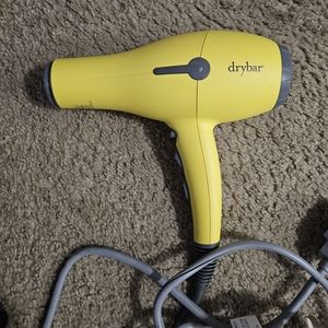 Drybar buttercup blowdryer